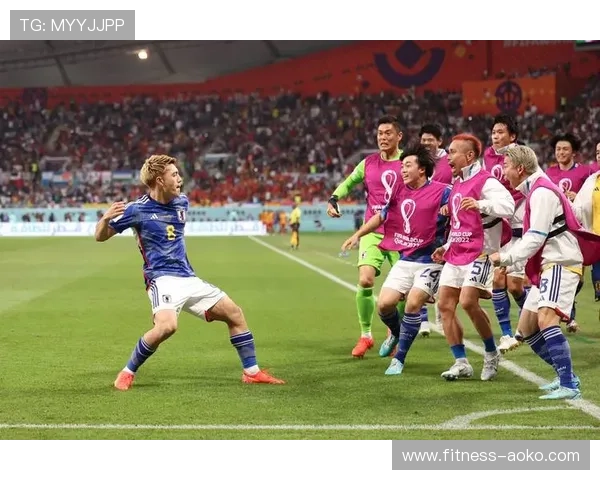 世界杯足球赛球星精彩瞬间集锦 展现顶级球员的魅力与技艺